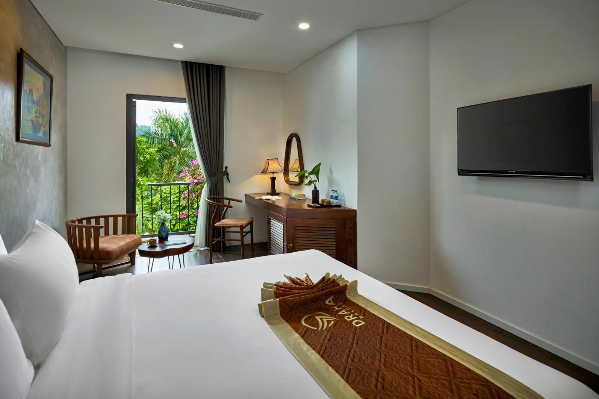 Draha Halong Hotel - Serenity, Charm And Nature - Preferred By Western Travelers Ha Long Exterior photo