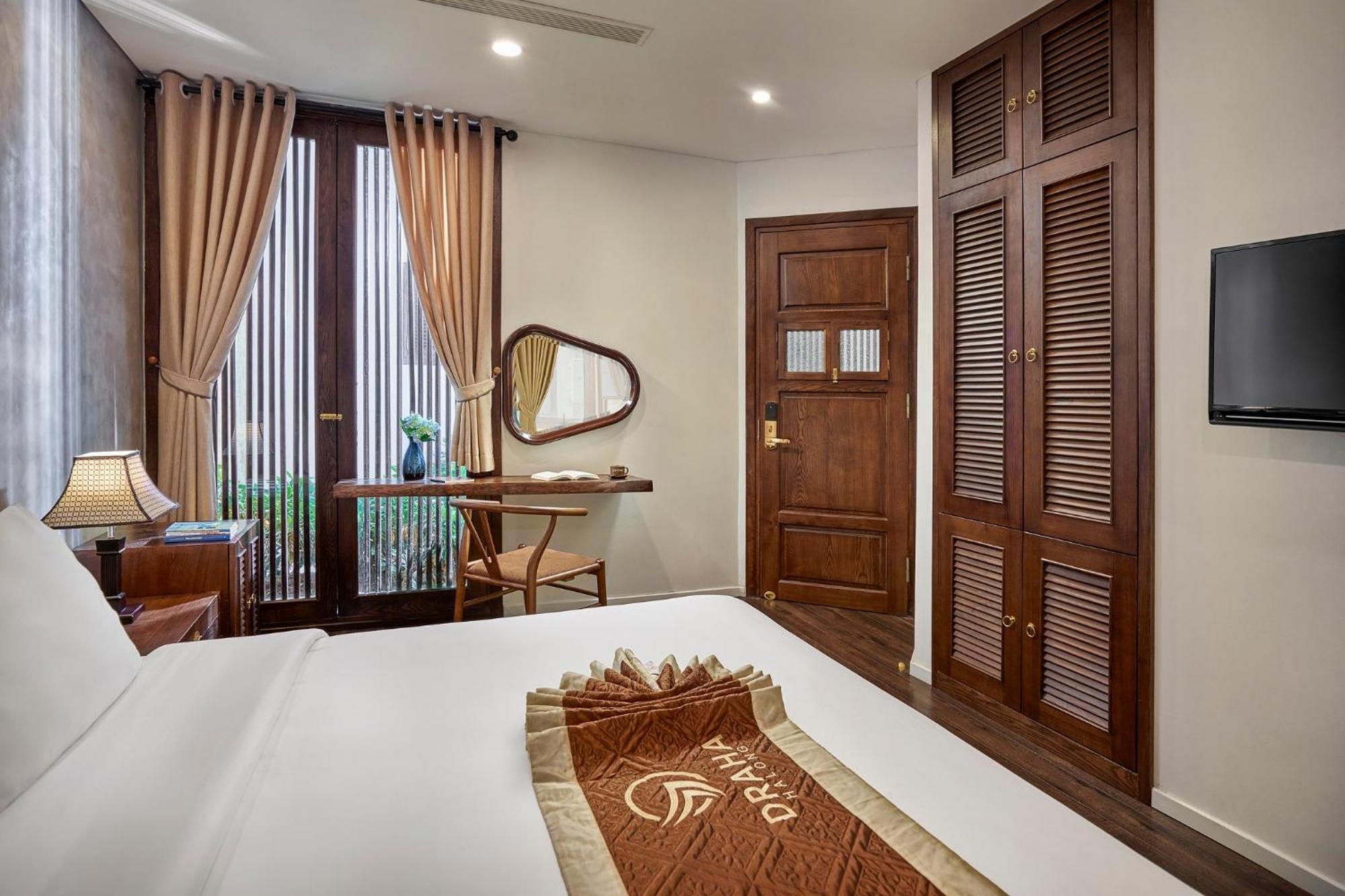 Draha Halong Hotel - Serenity, Charm And Nature - Preferred By Western Travelers Ha Long Exterior photo
